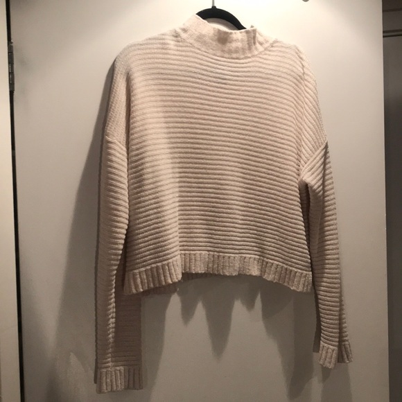 Forever 21 Sweaters - Forever 21 Sweater